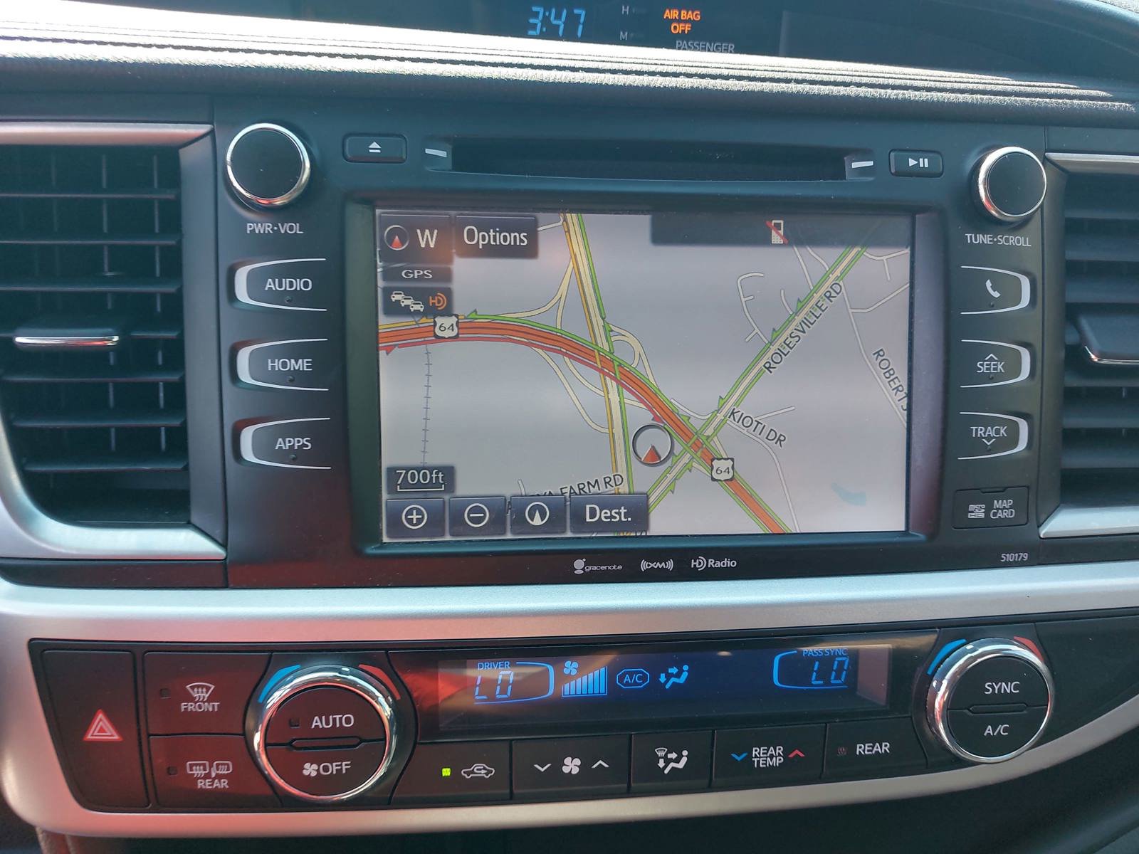 Used 2018 Toyota Highlander SE image 24
