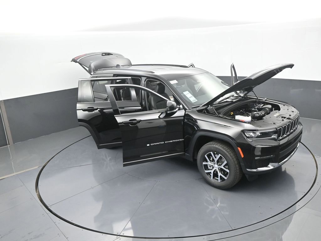 Used 2025 Jeep Grand Cherokee L Limited image 66
