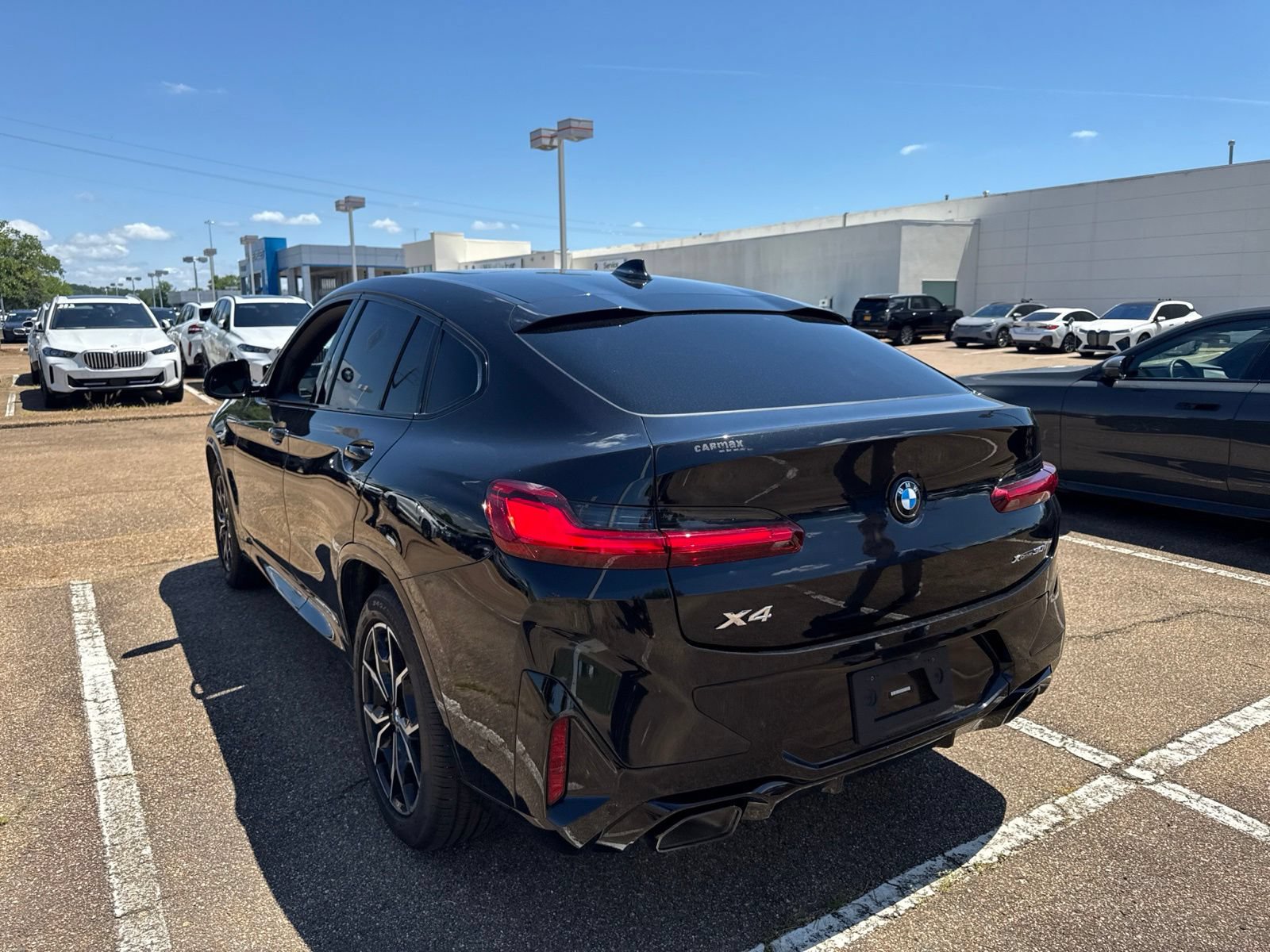 Certified 2023 BMW X4 xDrive30i w/ M Sport Package AWD/4WD image 7