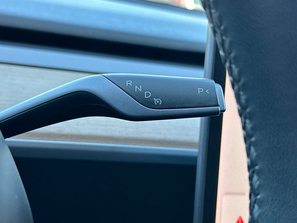 Used 2020 Tesla Model Y Performance AWD/4WD image 25