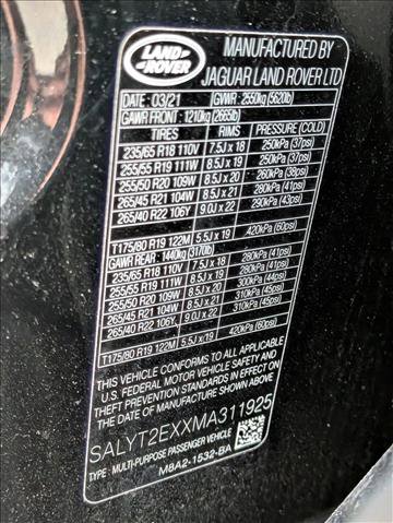 Used 2021 Land Rover Range Rover Velar R-Dynamic S image 22