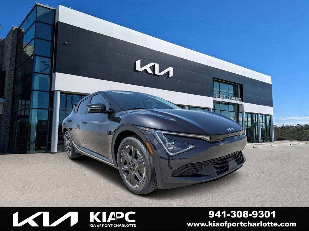 New 2025 Kia EV6 Light RWD image 1