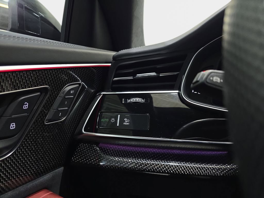 Used 2023 Audi SQ8 Prestige AWD/4WD image 28