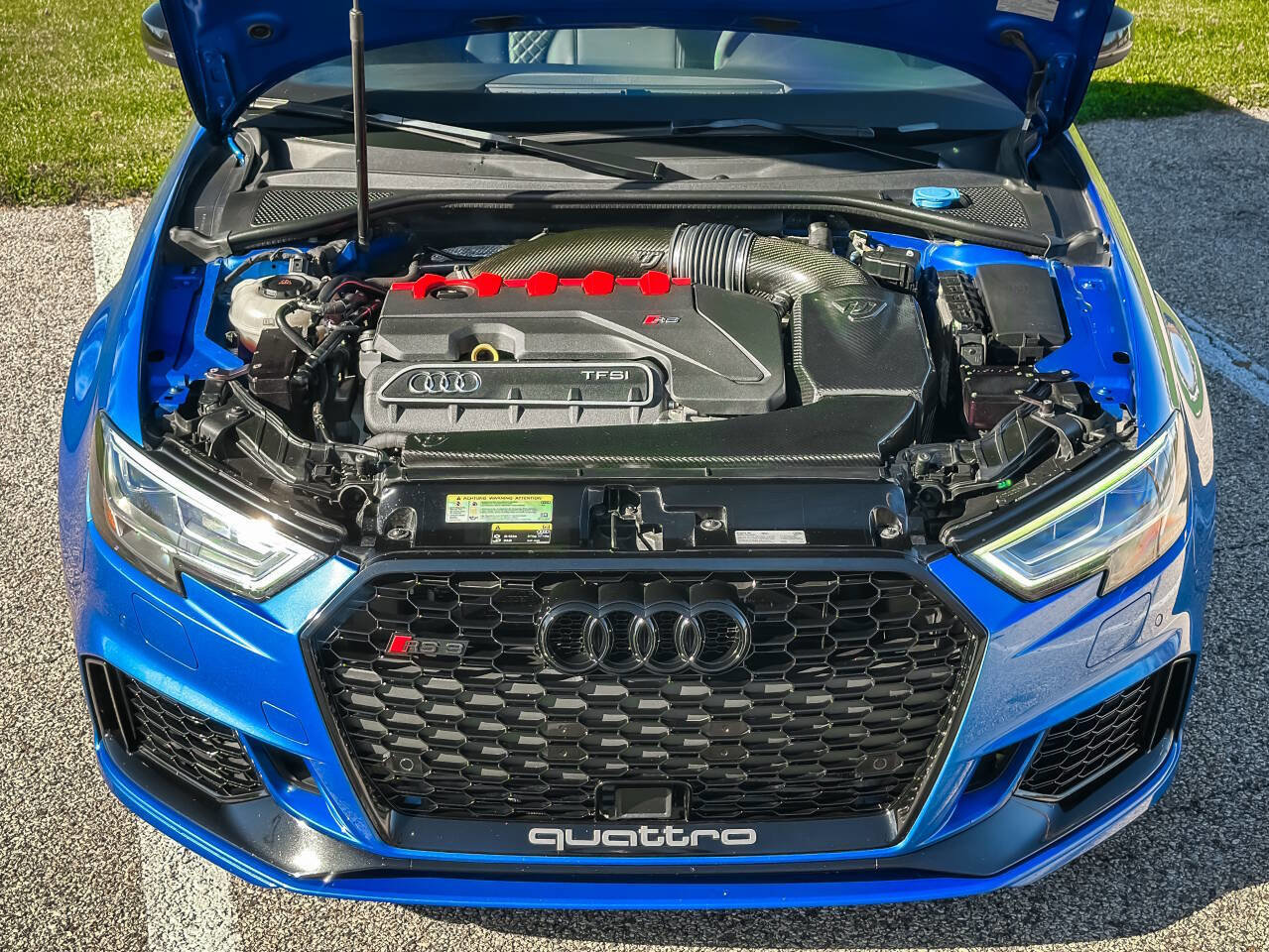 Used 2018 Audi RS 3 w/ Technology Package image 6