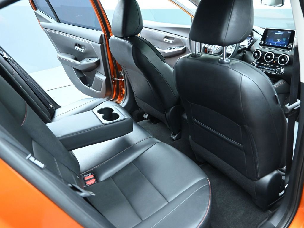 Used 2024 Nissan Sentra SR w/ SR Premium Package image 25