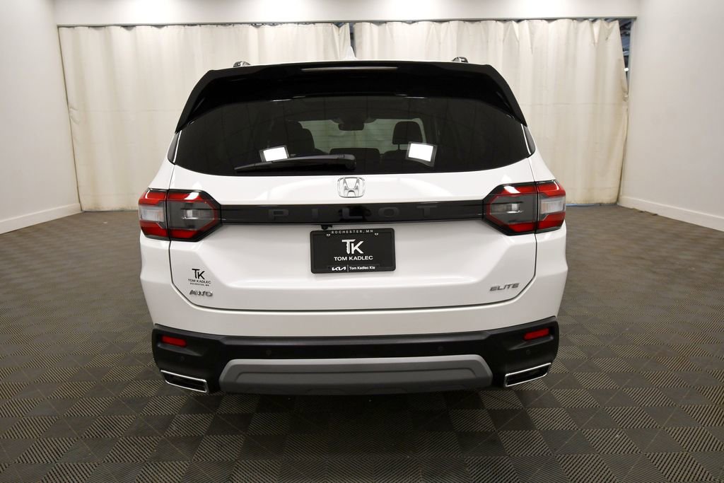 Certified 2023 Honda Pilot Elite image 6