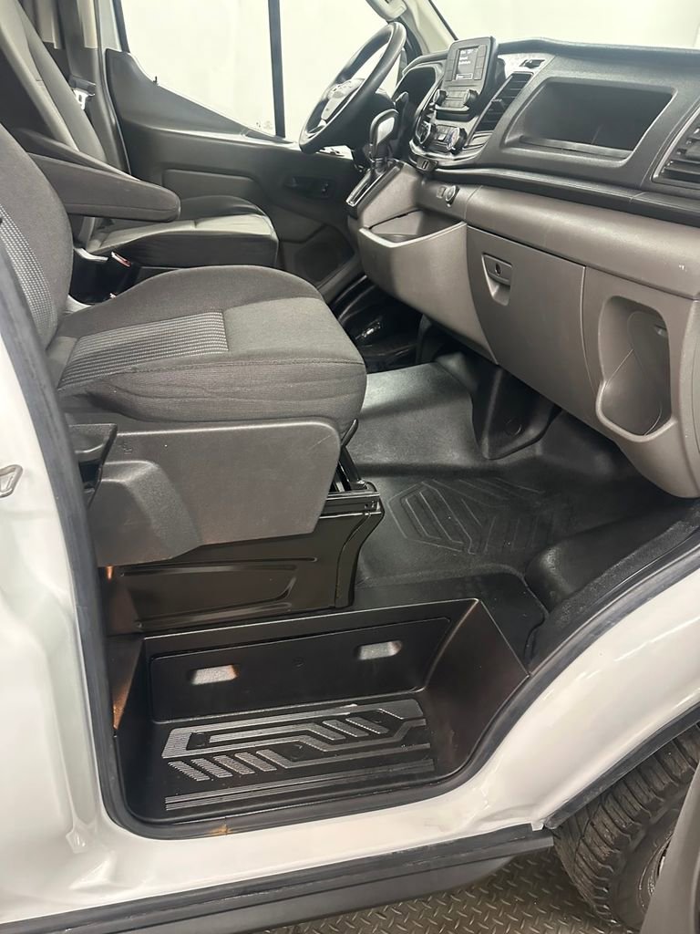 Used 2020 Ford Transit 250 Low Roof image 34