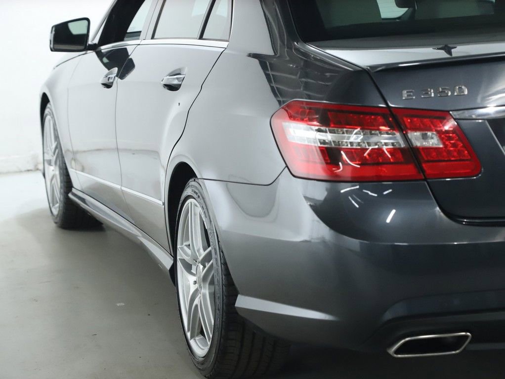 Used 2013 Mercedes-Benz E 350 4MATIC Sedan image 41