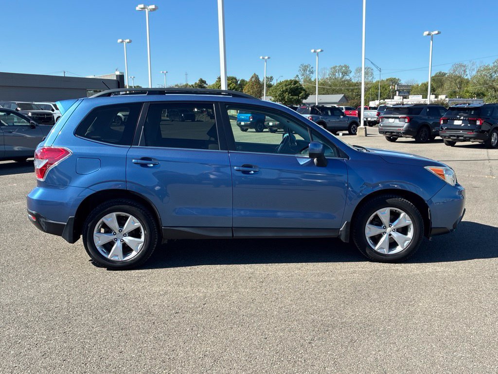 Used 2015 Subaru Forester 2.5i Limited AWD/4WD image 2