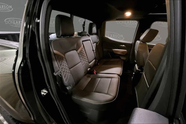 New 2026 GMC Canyon Denali w/ LPO, Denali Black Edition AWD/4WD image 8