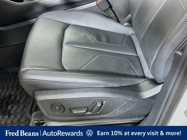 Used 2023 Audi Q3 2.0T Premium w/ Convenience Package AWD/4WD image 24