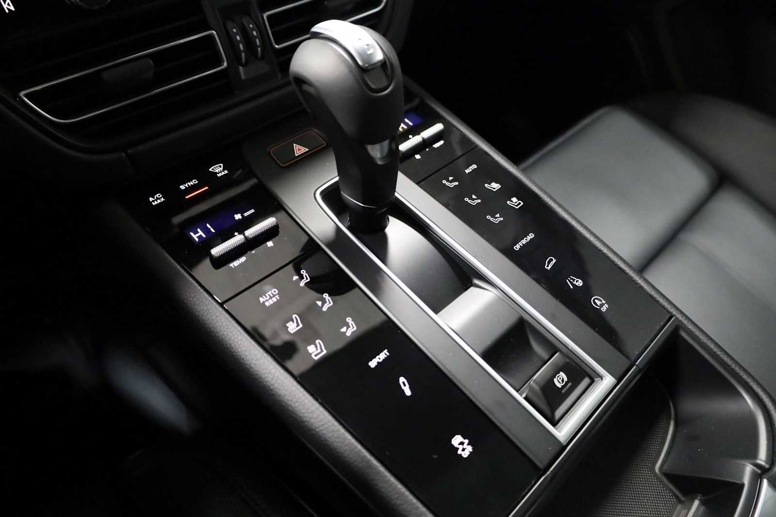 New 2026 Porsche Macan S image 29