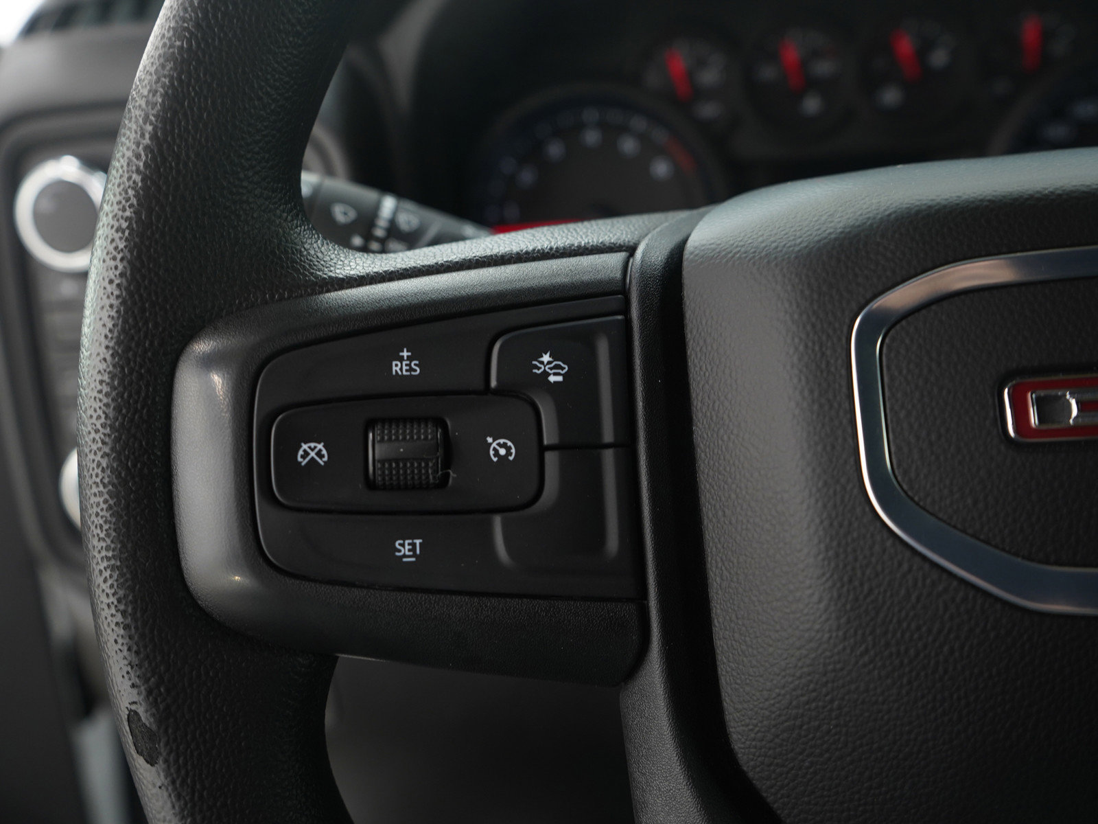 Used 2025 GMC Sierra 2500 Pro image 25