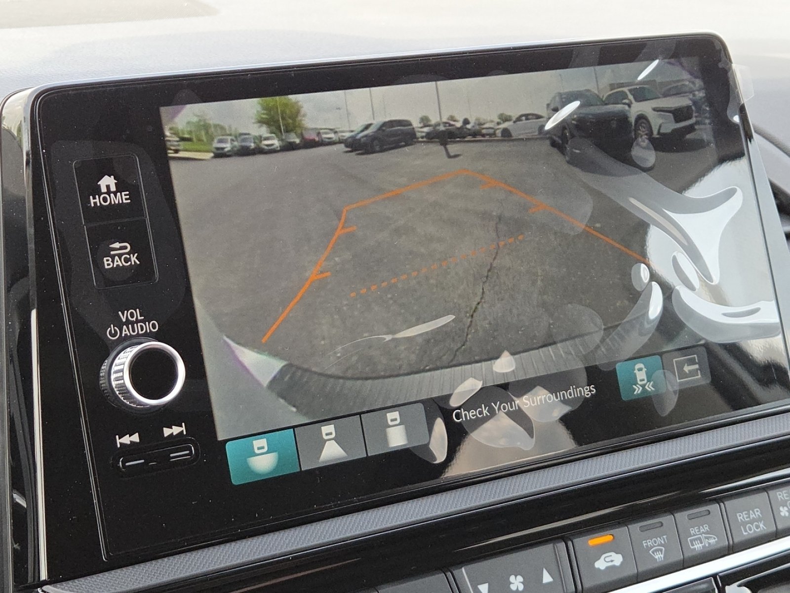 New 2026 Honda Odyssey Touring image 32
