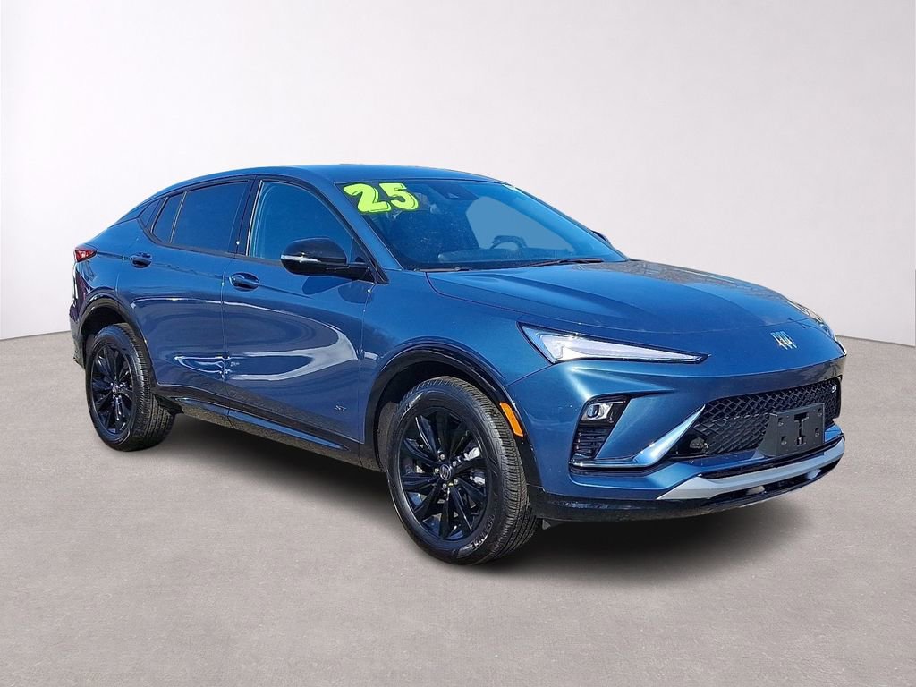 Used 2025 Buick Envista Sport Touring w/ Convenience I Package image 1