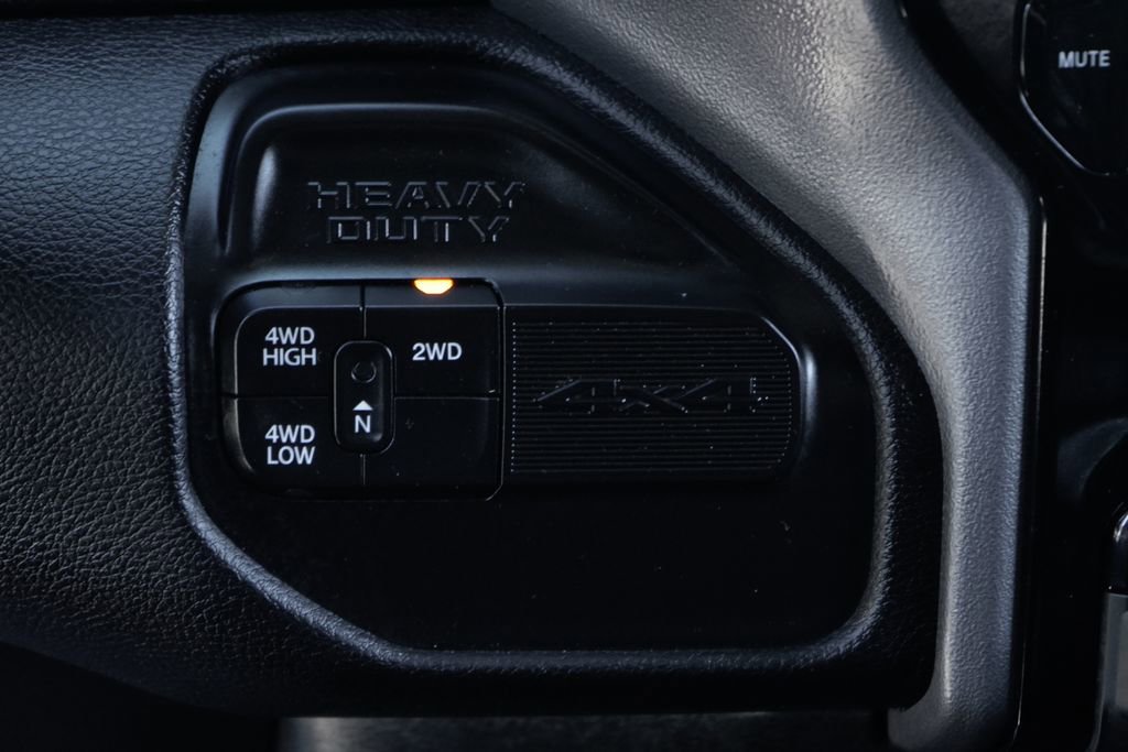Used 2023 RAM 2500 Laramie w/ Night Edition AWD/4WD image 31