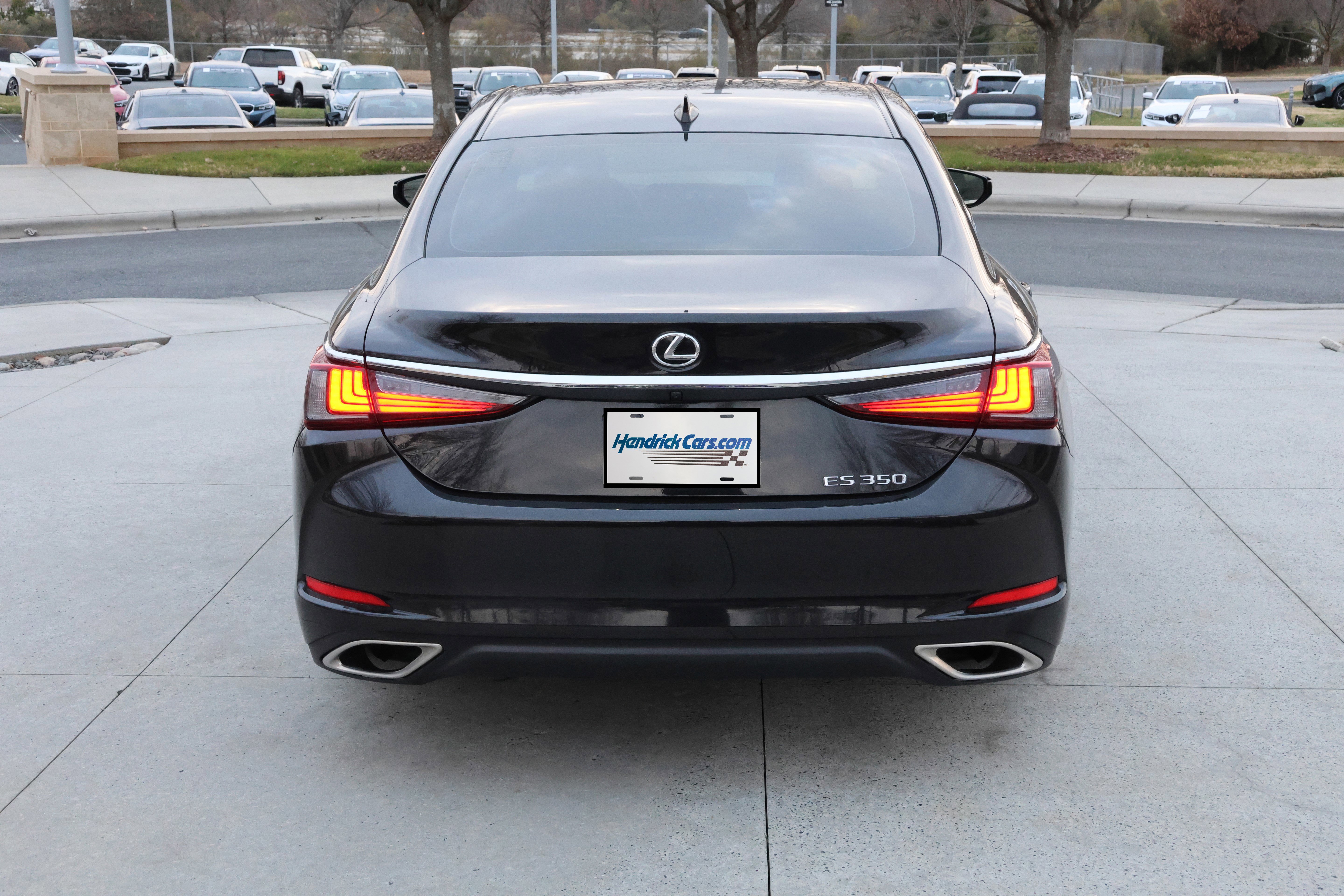 Used 2024 Lexus ES 350 350 w/ Premium Package image 8