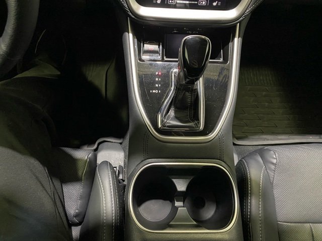 Used 2020 Subaru Outback Limited image 21