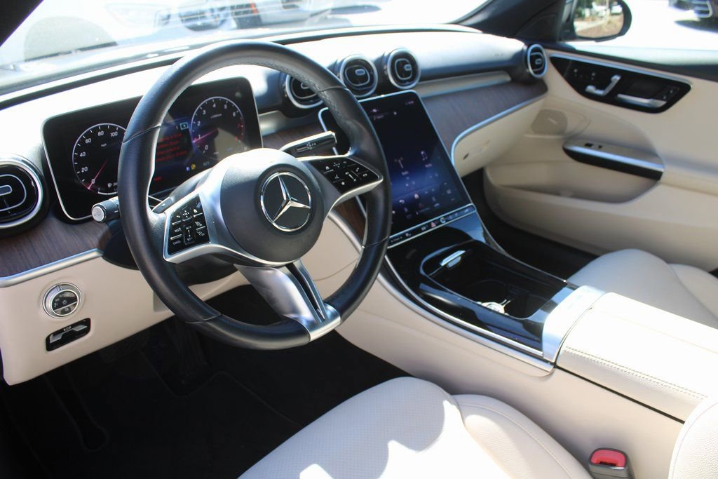 Used 2024 Mercedes-Benz C 300 Sedan image 25