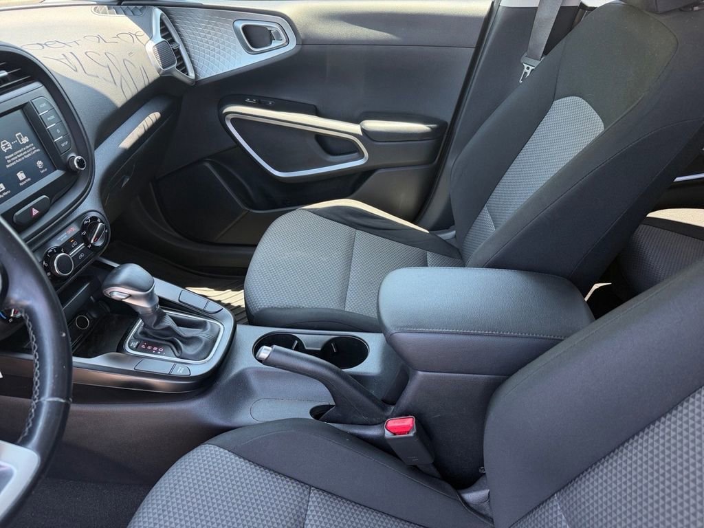 Used 2020 Kia Soul X-Line FWD image 12