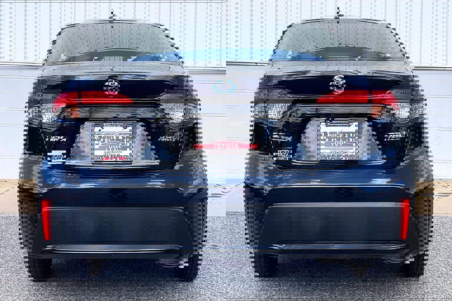 Used 2020 Toyota Corolla LE w/ Carpet Mat Package (TMS) image 5