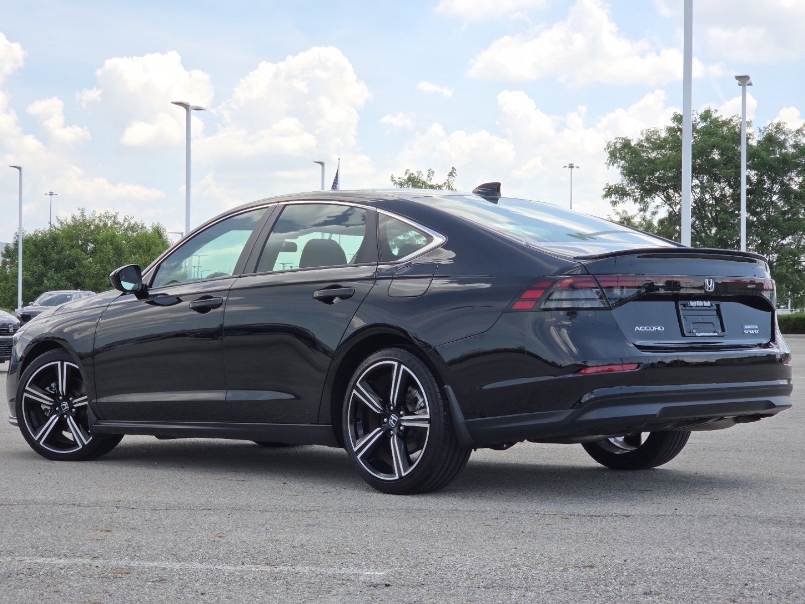 Used 2025 Honda Accord Sport image 16