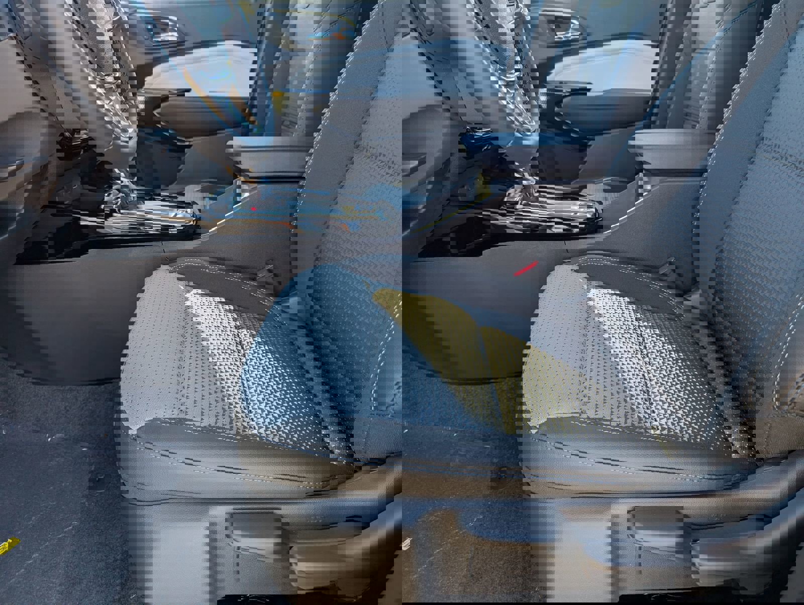 New 2026 Chevrolet Trax LT image 7