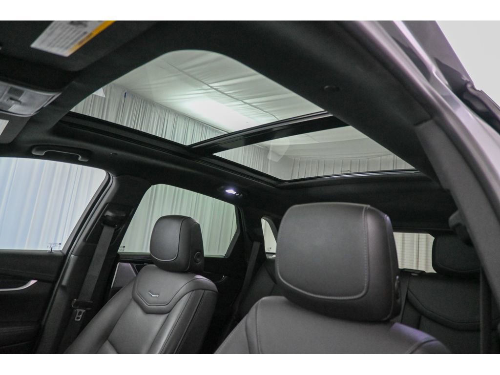 Certified 2022 Cadillac XT5 Premium Luxury image 36