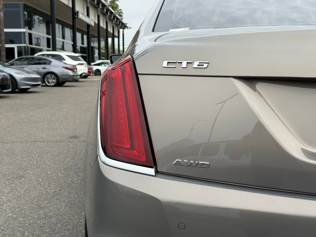 Used 2018 Cadillac CT6 Premium Luxury w/ Driver Assist Package image 9