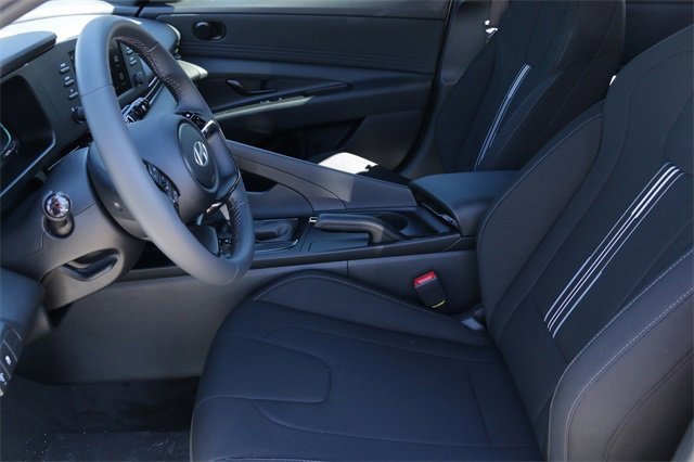 Certified 2026 Hyundai Elantra Sport image 9