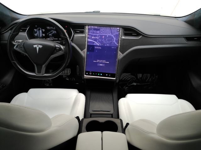 Used 2019 Tesla Model S Performance image 3