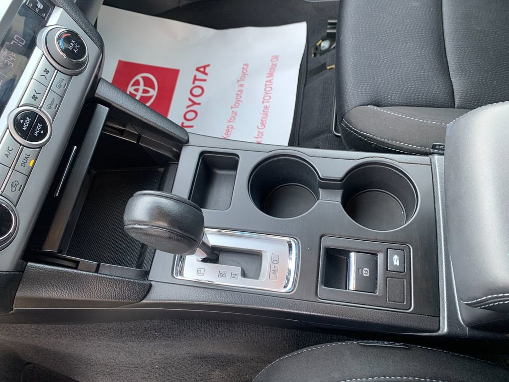 Used 2016 Subaru Legacy 2.5i Premium image 25