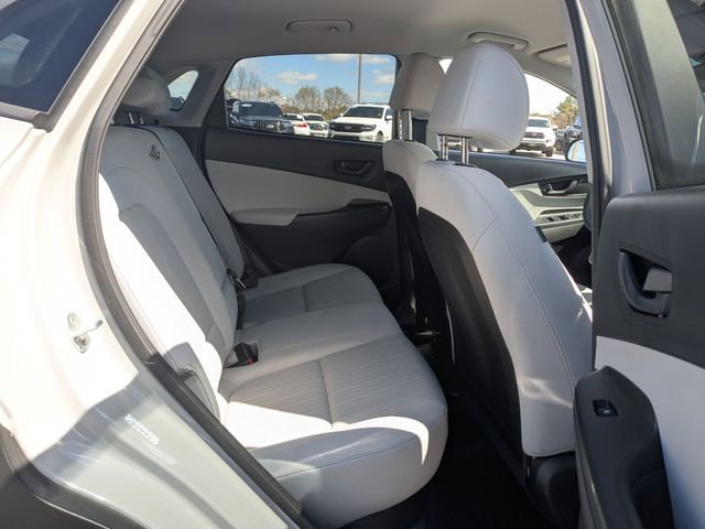 Used 2022 Hyundai Kona SEL image 24