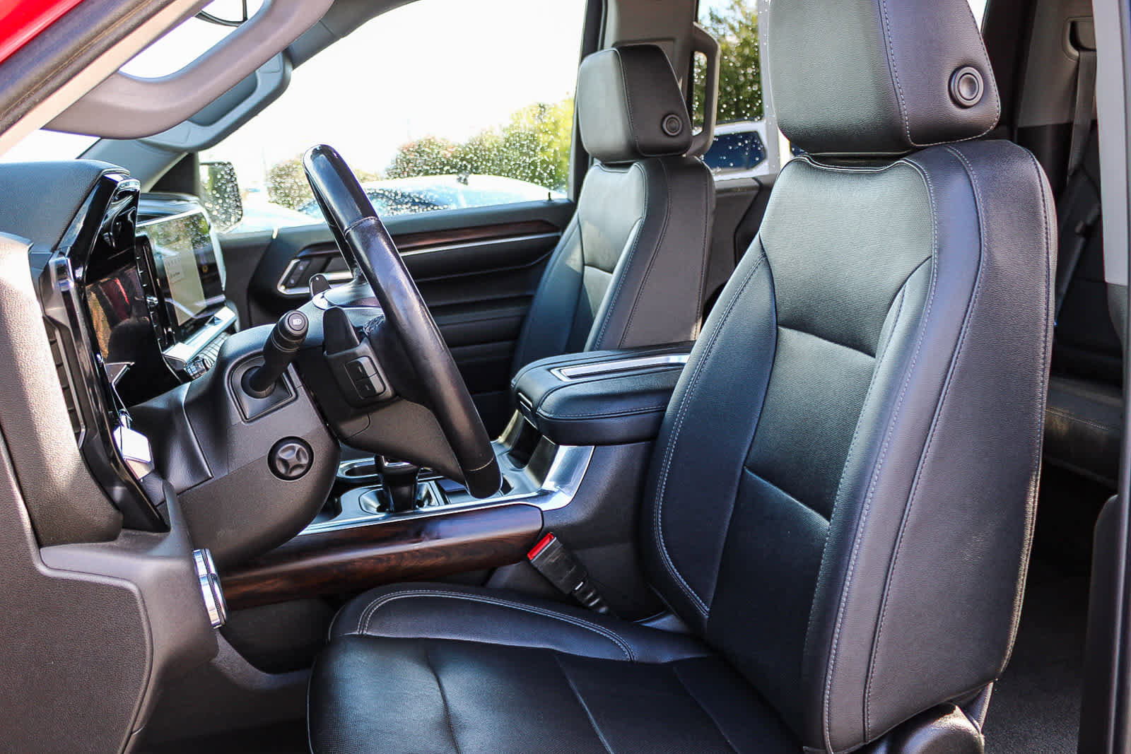 Used 2022 GMC Sierra 1500 SLT w/ SLT Premium Package image 16