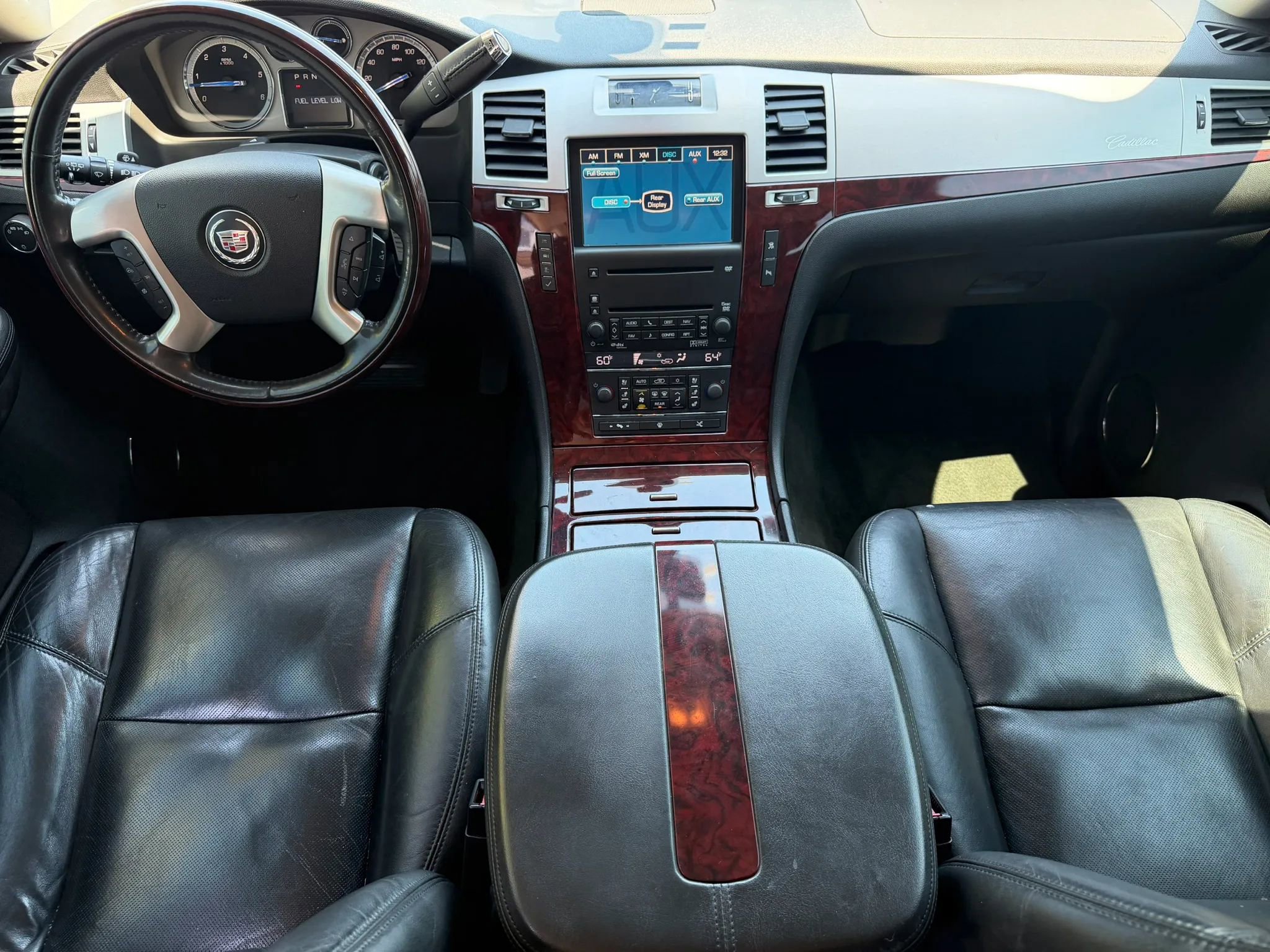 Used 2009 Cadillac Escalade AWD image 15