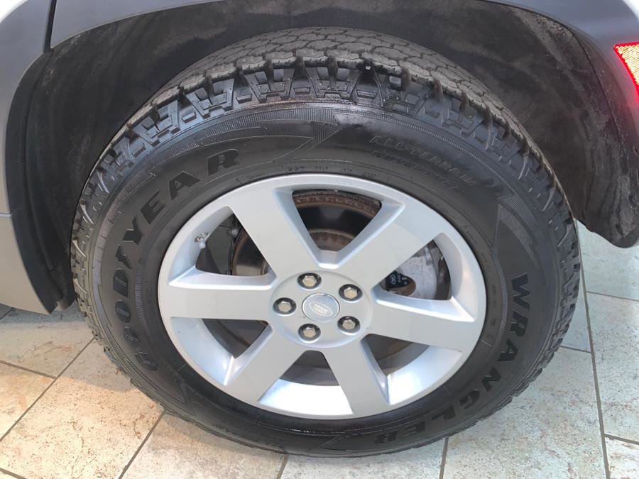 Used 2020 Land Rover Defender 110 S AWD/4WD image 11