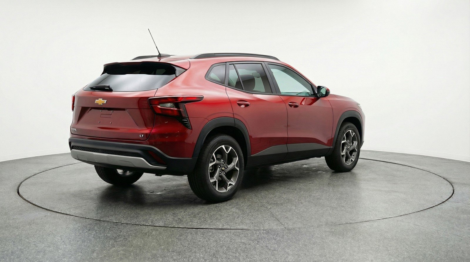 Used 2025 Chevrolet Trax LT w/ LT Convenience Package image 9