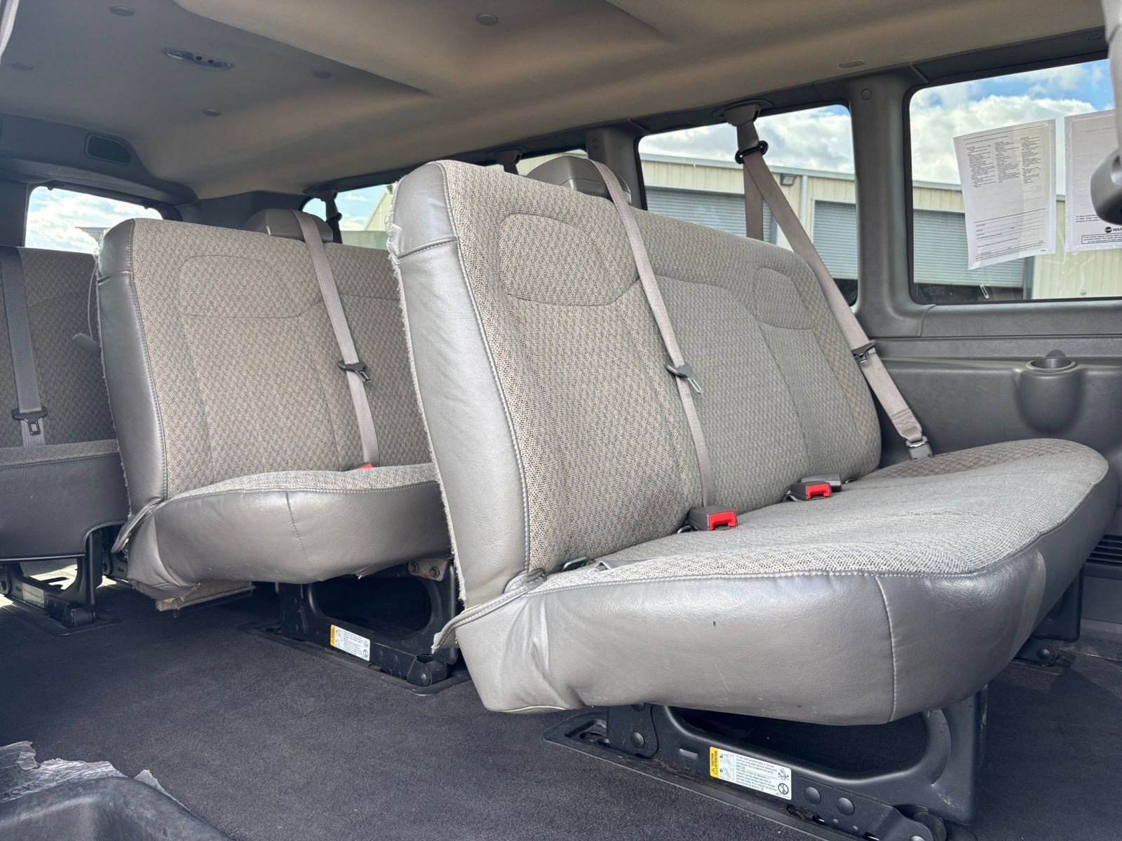 Used 2025 Chevrolet Express 3500 LT w/ LT Preferred Equipment Group image 24