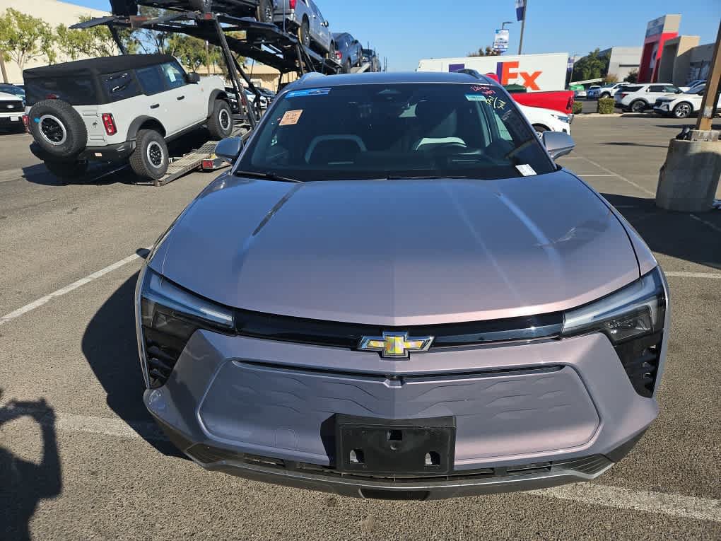 Used 2024 Chevrolet Blazer EV LT AWD/4WD image 2