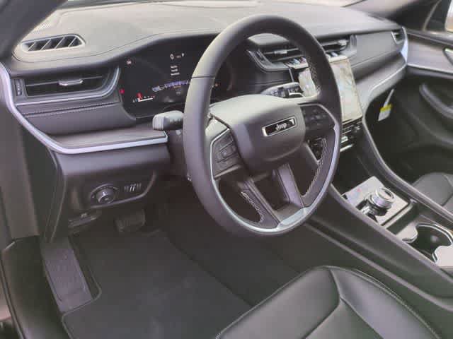 New 2025 Jeep Grand Cherokee L Limited w/ Luxury Tech Group II AWD/4WD image 10