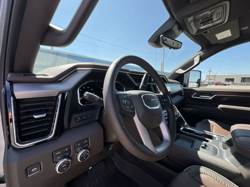 New 2026 GMC Sierra 3500 Denali w/ Denali Reserve Package image 10
