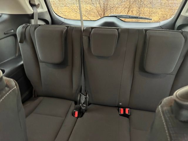 Used 2024 Subaru Ascent Premium w/ Convenience Package image 7