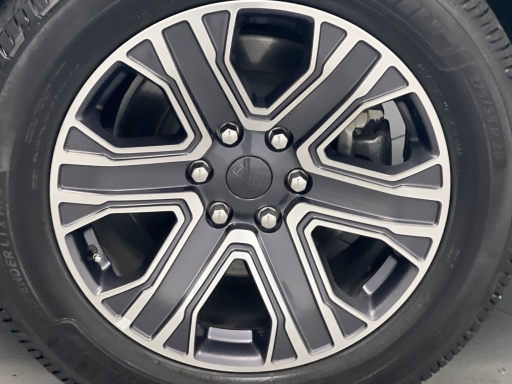 Used 2024 Jeep Wagoneer L Series II w/ Flexible Seating Group image 76