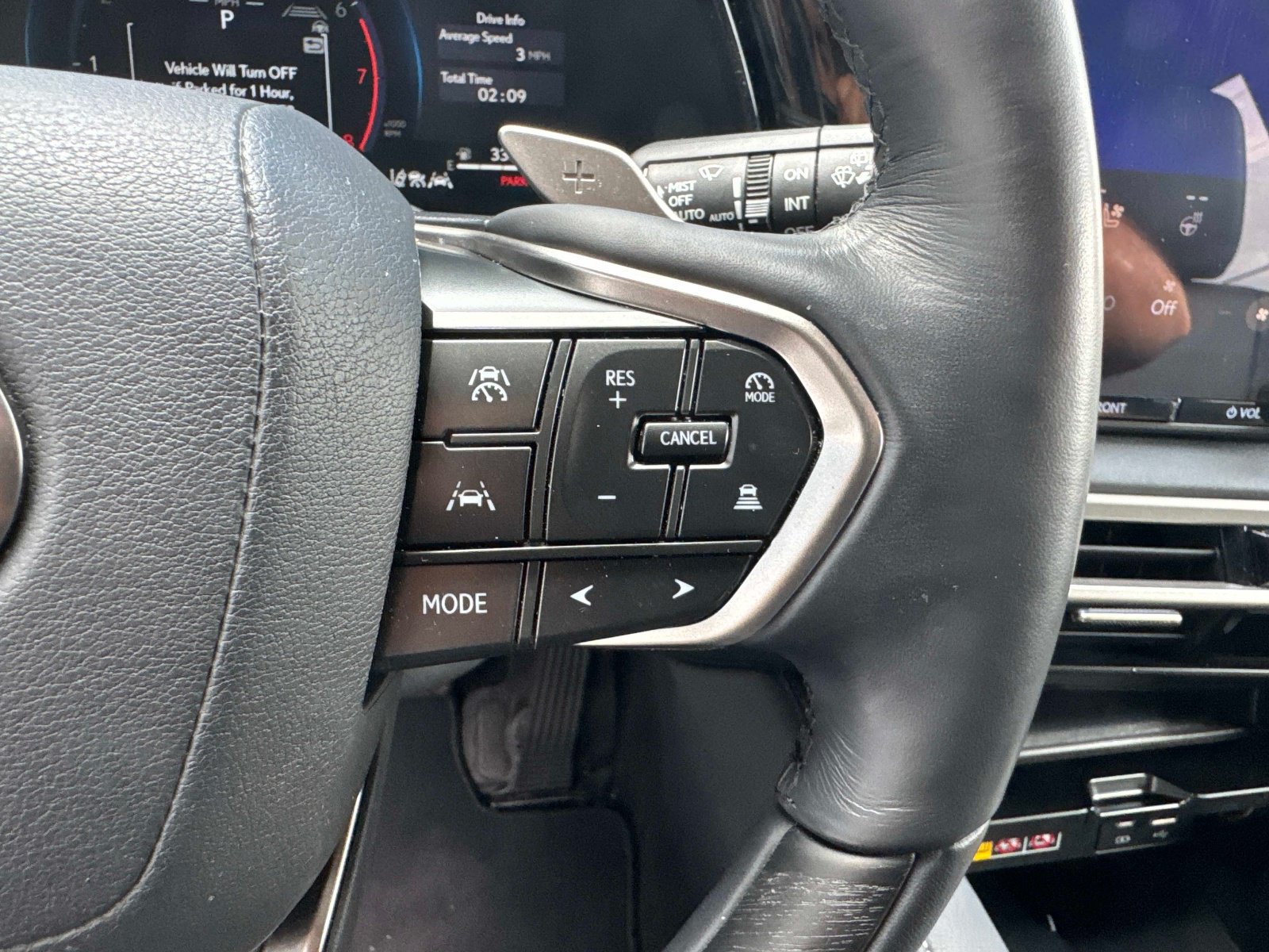 Used 2025 Lexus RX 350 Premium Plus w/ Accessory Package (Z1) FWD image 30