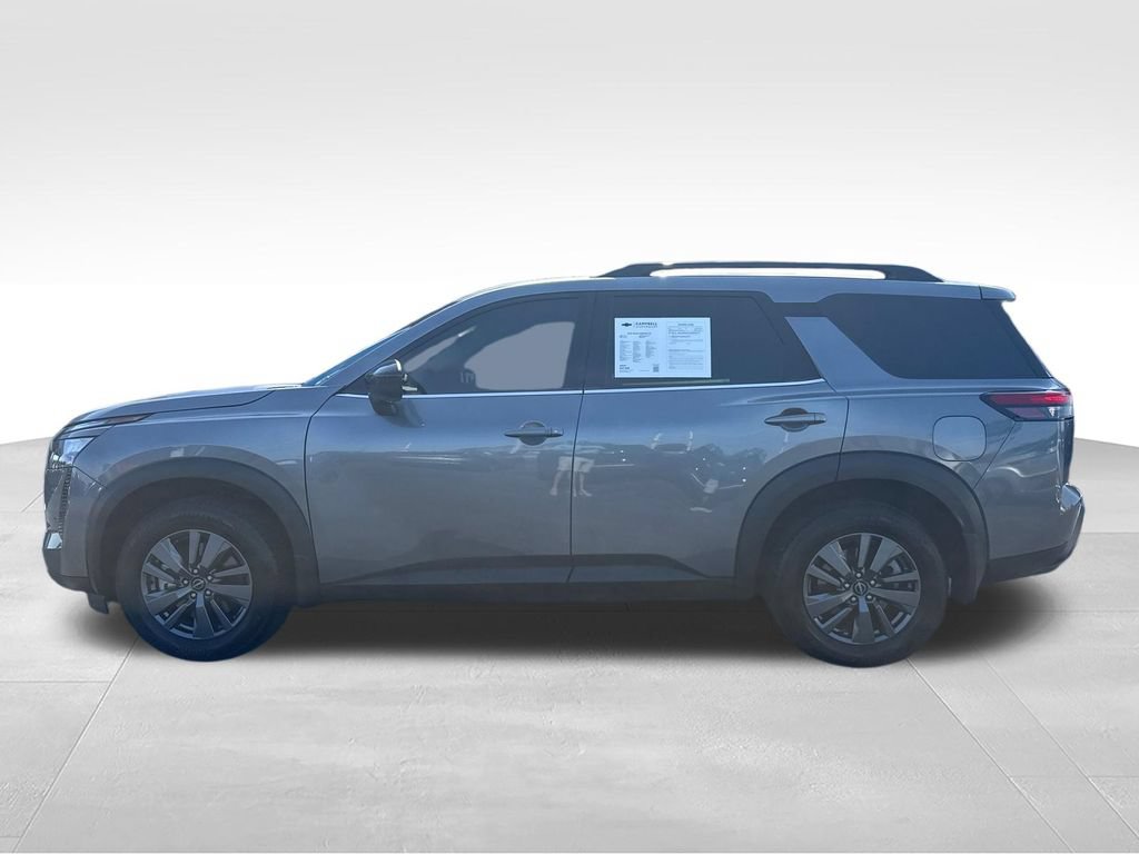 Used 2026 Nissan Pathfinder SV w/ SV Premium Package FWD image 2