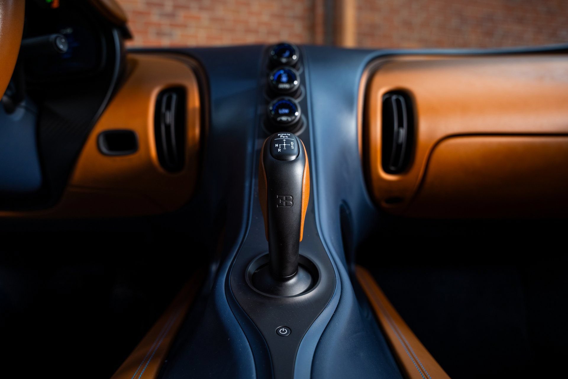 Used 2023 Bugatti Chiron AWD/4WD image 24