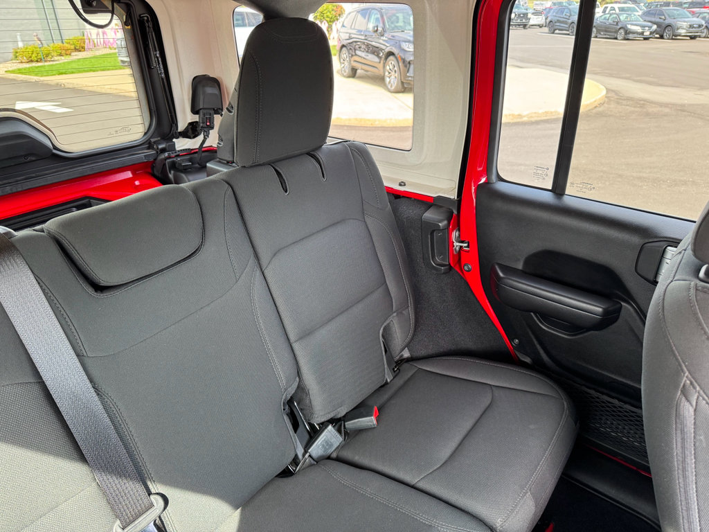 Used 2020 Jeep Wrangler Unlimited Sport S image 15