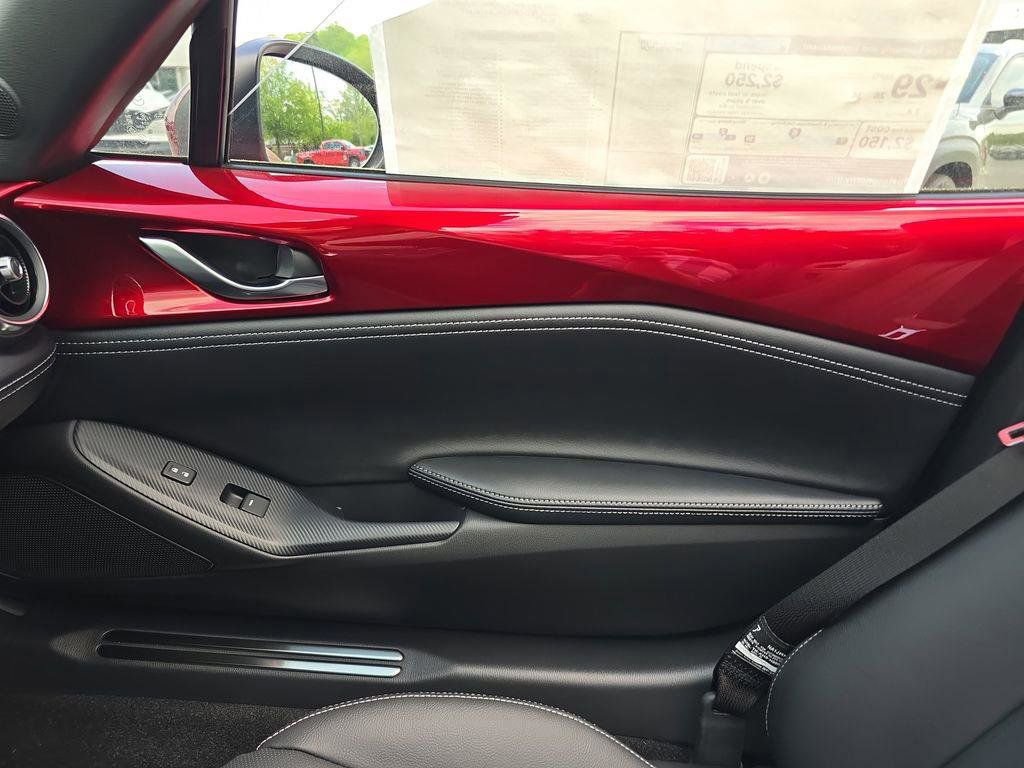 New 2026 MAZDA MX-5 Miata Grand Touring RWD image 17