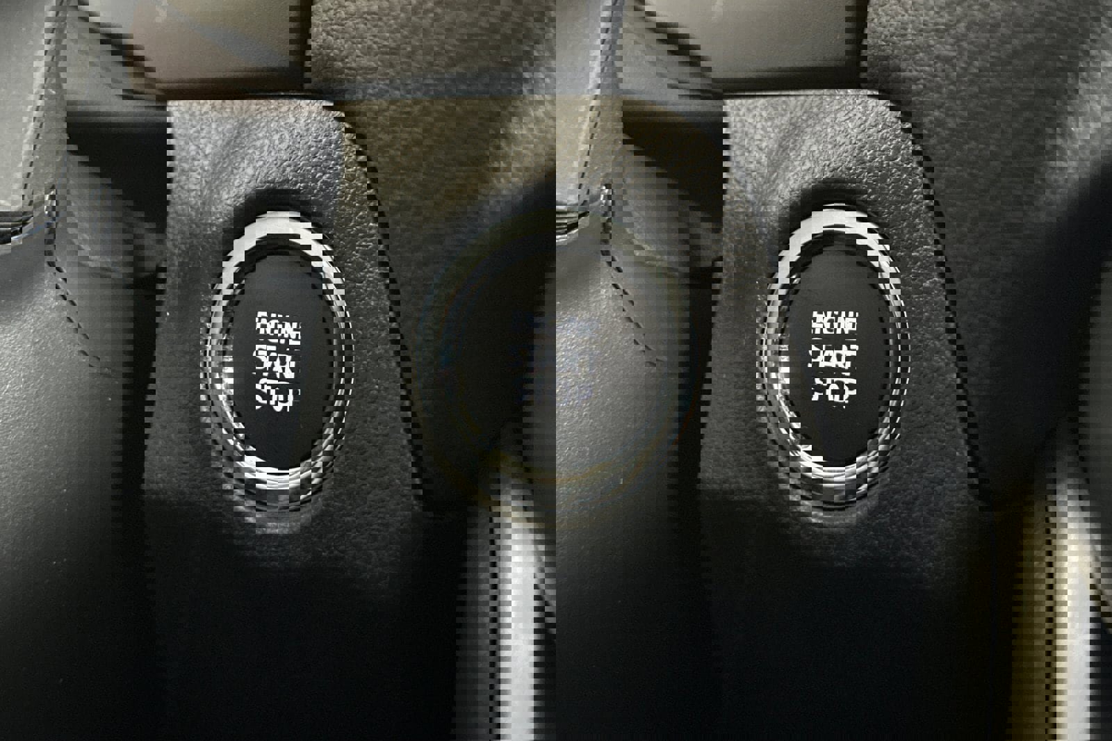 New 2025 Toyota RAV4 XLE image 25