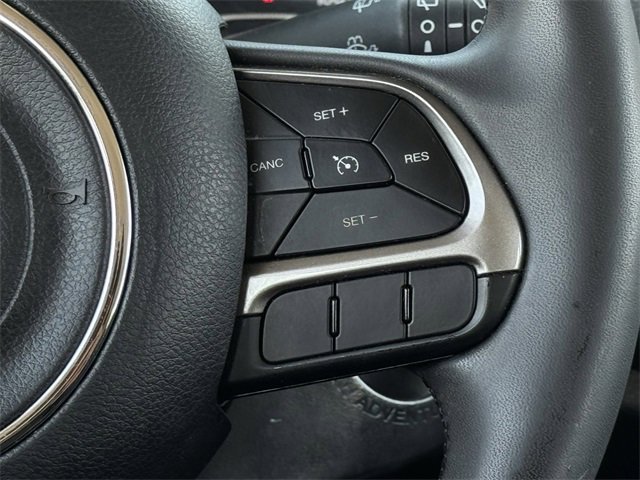 Used 2022 Jeep Renegade Latitude image 14